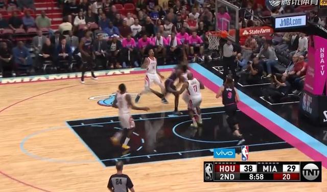  亚眠防守端全面崩盘，单场丢五球创赛季最差